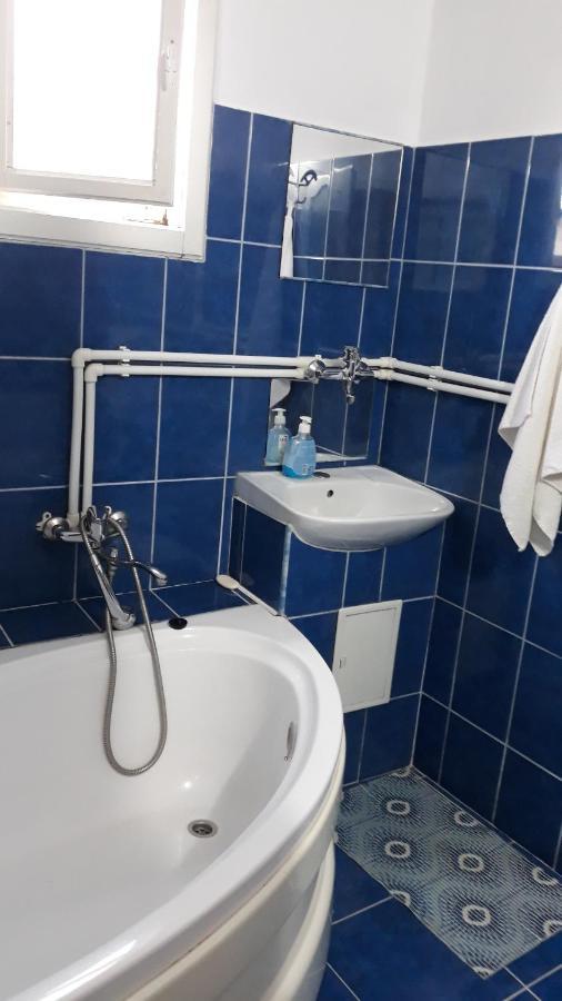Molnar Vendeghaz Bed & Breakfast Прайд Екстериор снимка